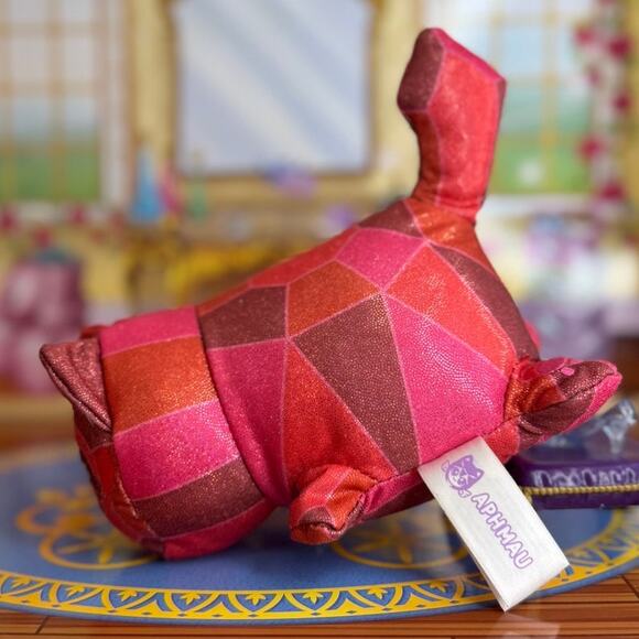 Aphmau MeeMeow | Ruby Cat Plush - Picture 4 of 7